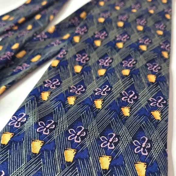 SUPERSMART Men's Necktie - Picture 4 of 8